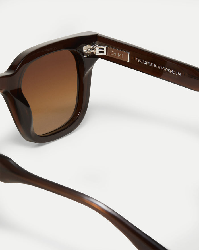 Veronica Beard 04 Square Sunglasses - Brown