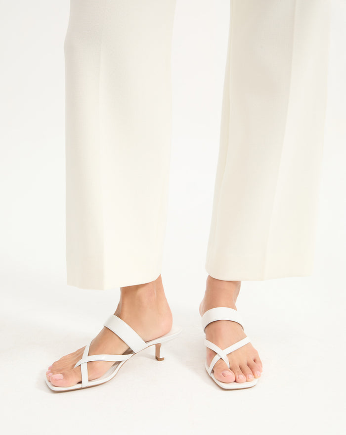 Veronica Beard Alanis Leather Sandal - Coconut
