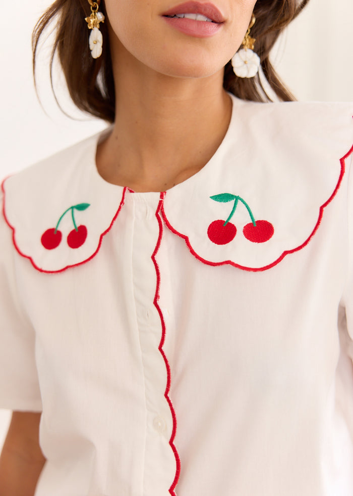 Blouse Cherry