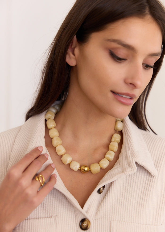Collier Meera
