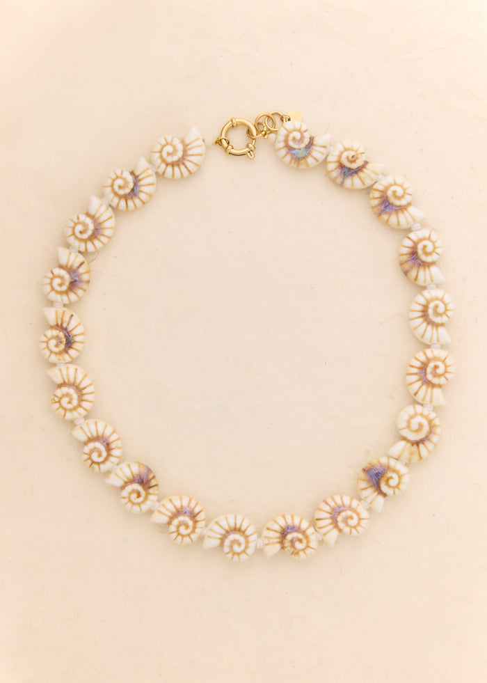 Collier Nyela