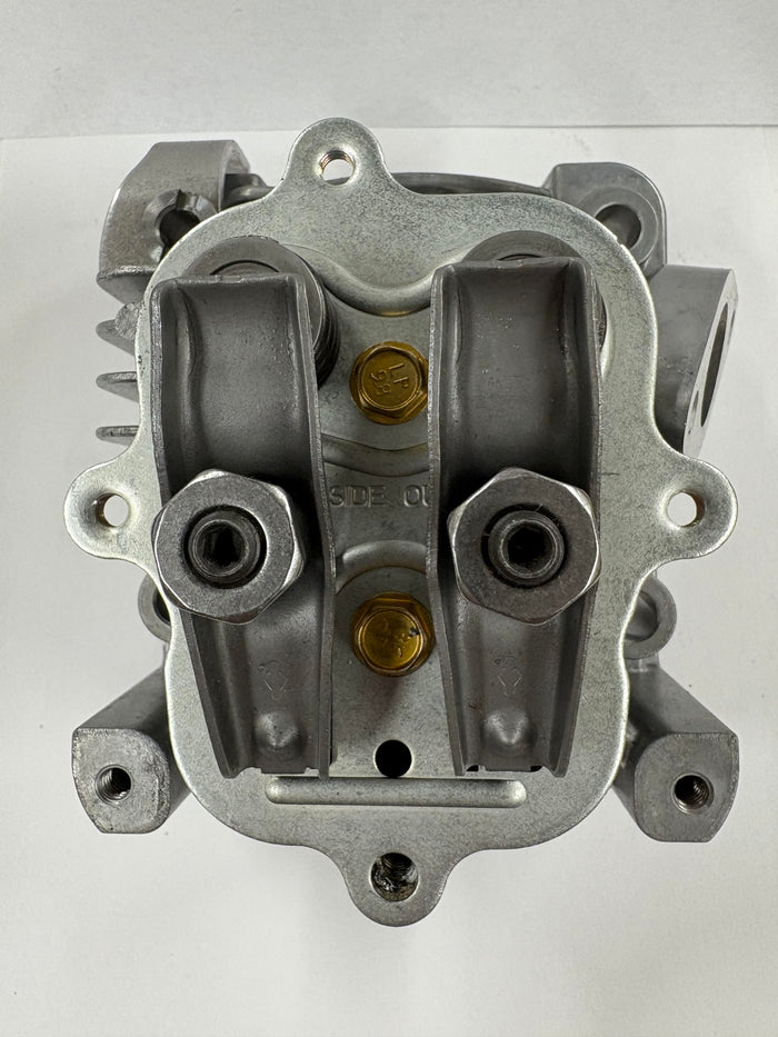 Cylinder Head assembly - 555635
