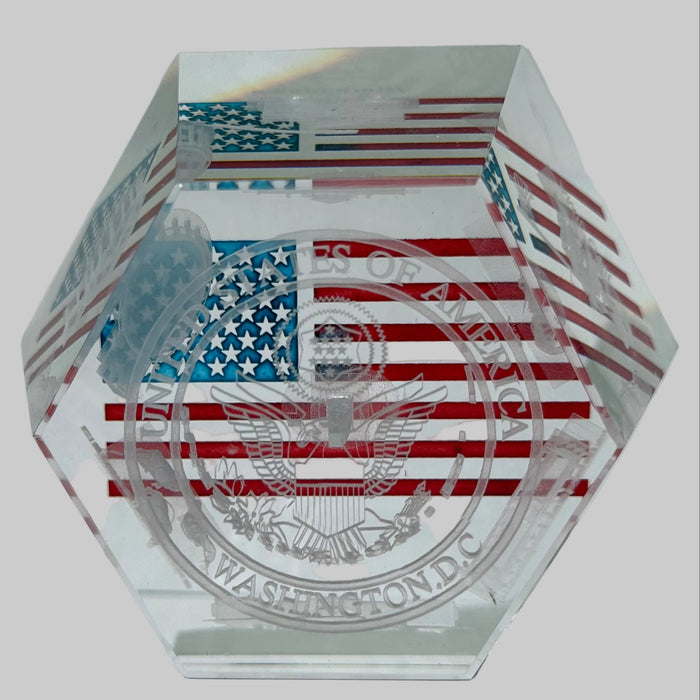 Hexagon USA DC Monuments Crystal