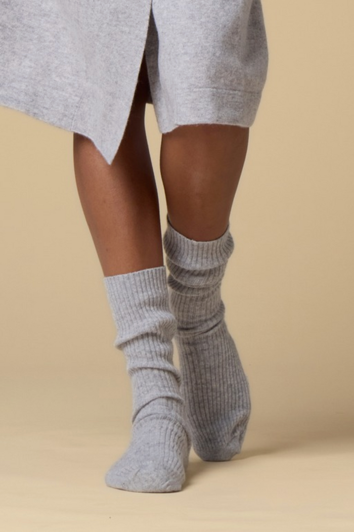 Merino Cashmere Sleep Socks in Dove Grey