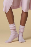 Merino Cashmere Sleep Socks in Pink Peony