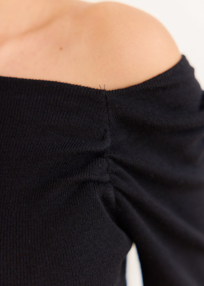 Pull Douna
