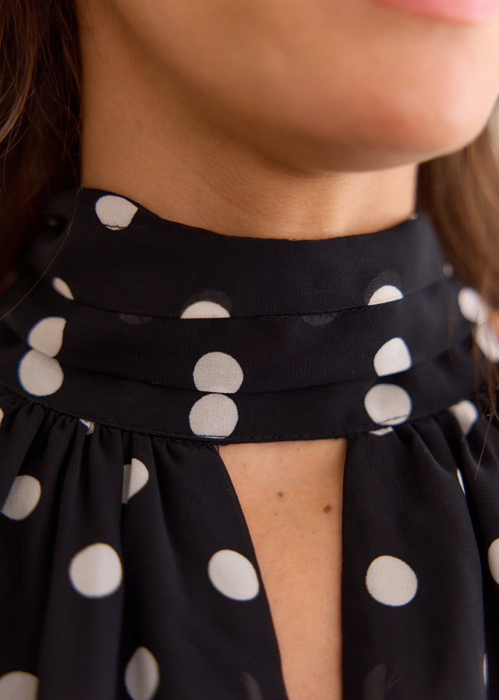 Robe Elana