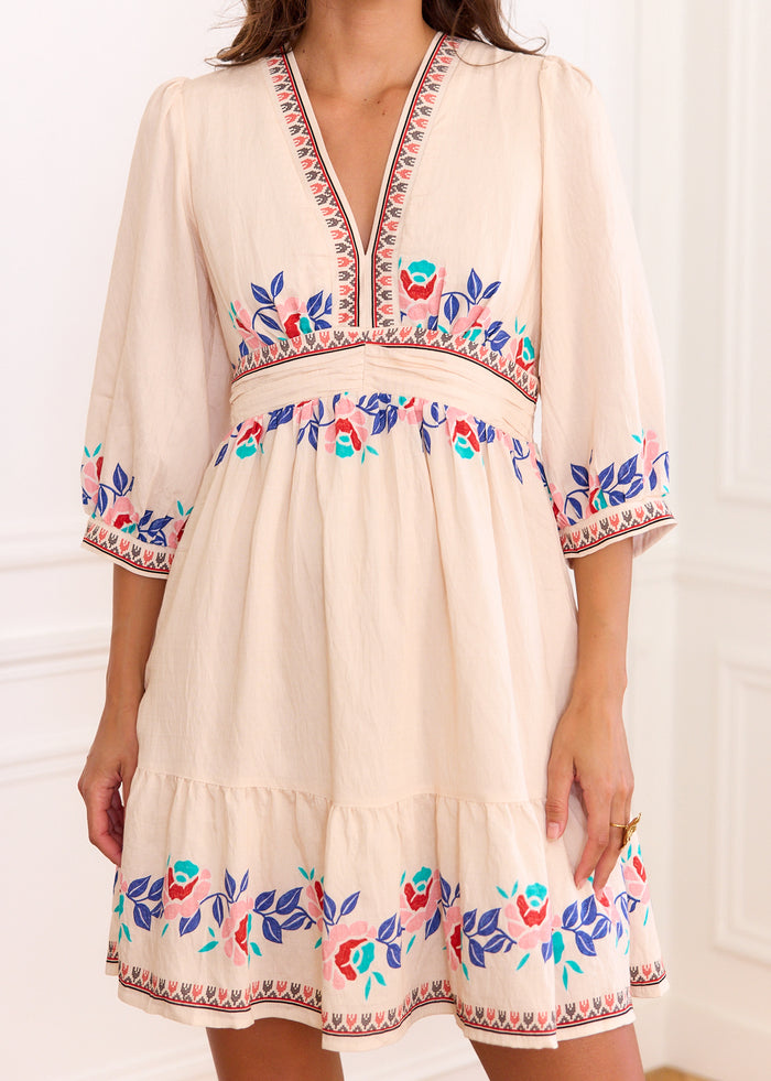 Robe Elina