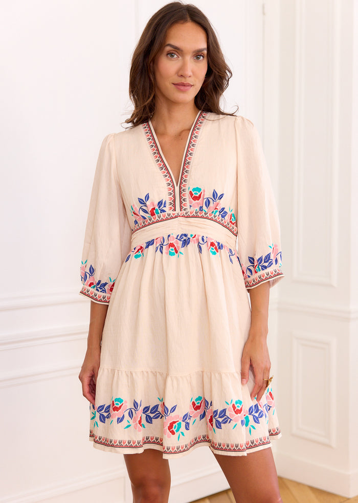 Robe Elina