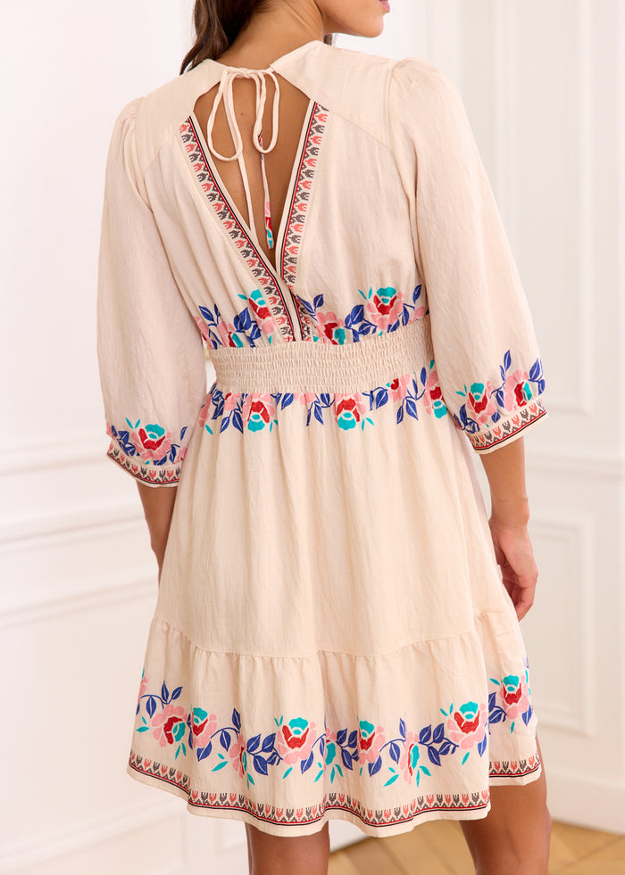 Robe Elina