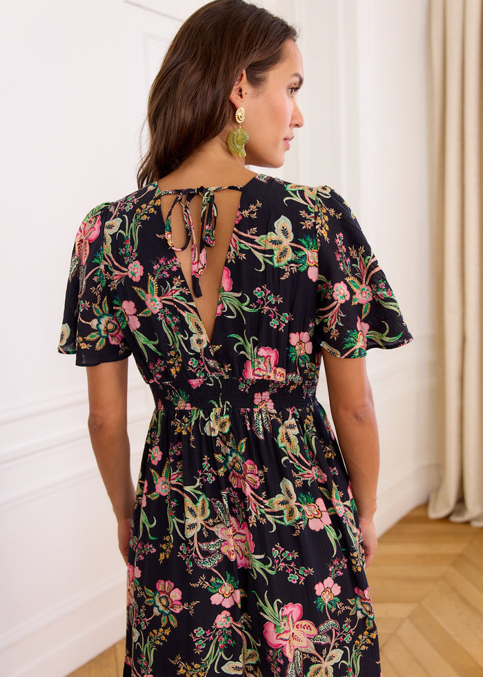 Robe Tashi