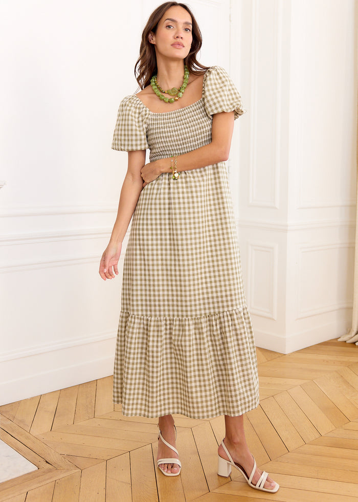Robe Tina