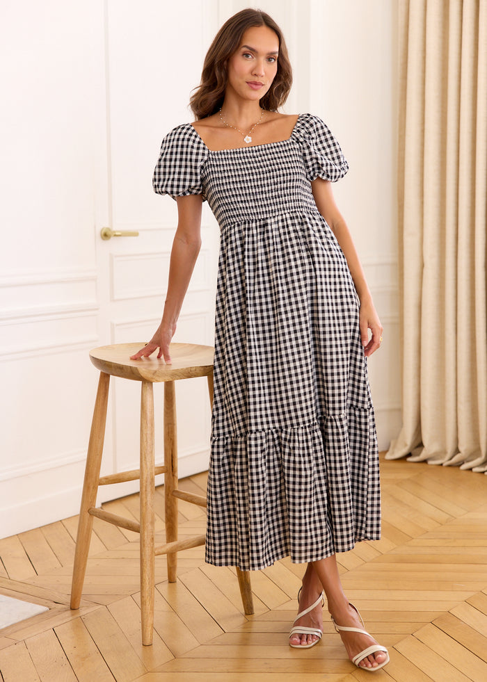 Robe Tina