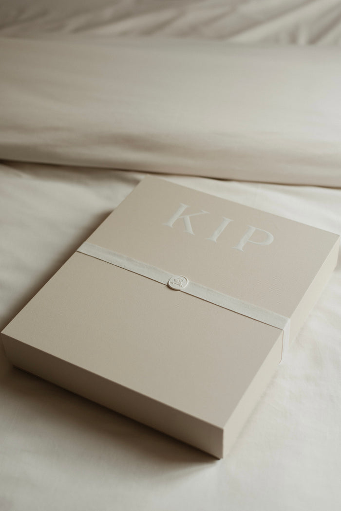 The Sweet Dreams Gift Set | Lavender Pajama Set