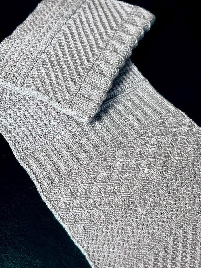 Umkehrbarer Schal Strickmuster