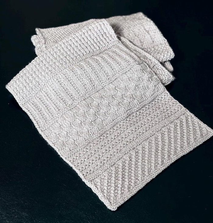 Umkehrbarer Schal Strickmuster