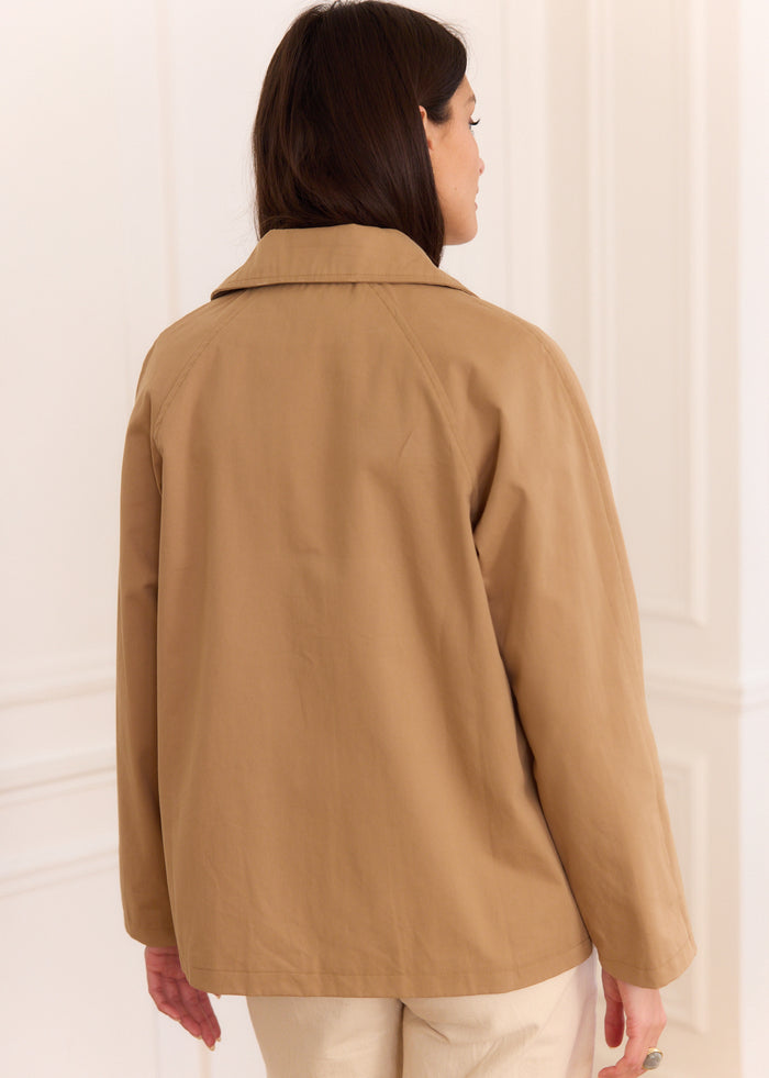 Veste Nahilia